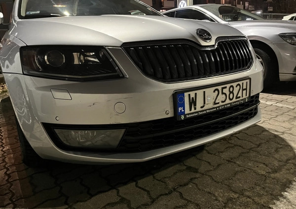 Skoda Octavia cena 35000 przebieg: 234000, rok produkcji 2015 z Warszawa małe 326